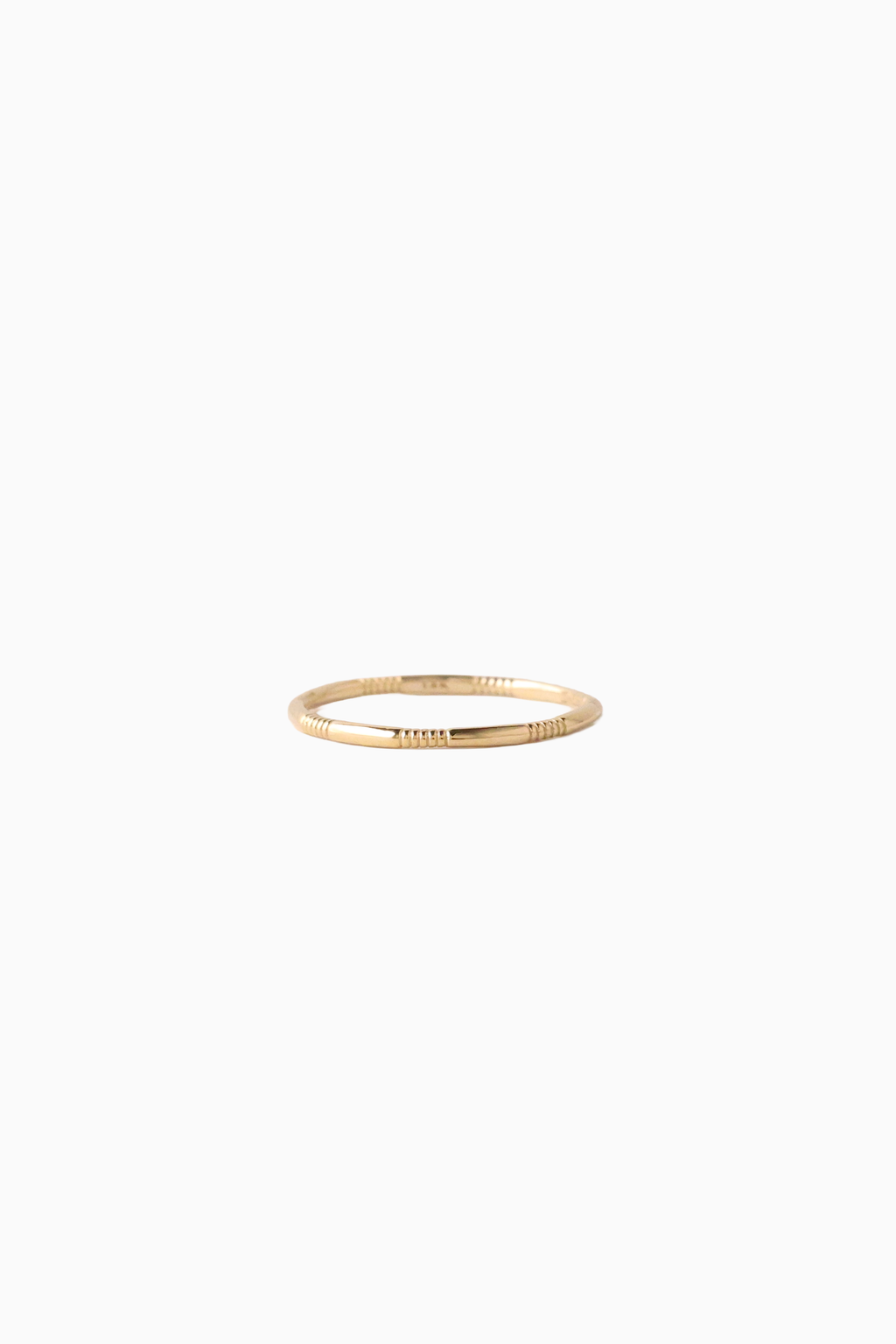 Helia Line Ring