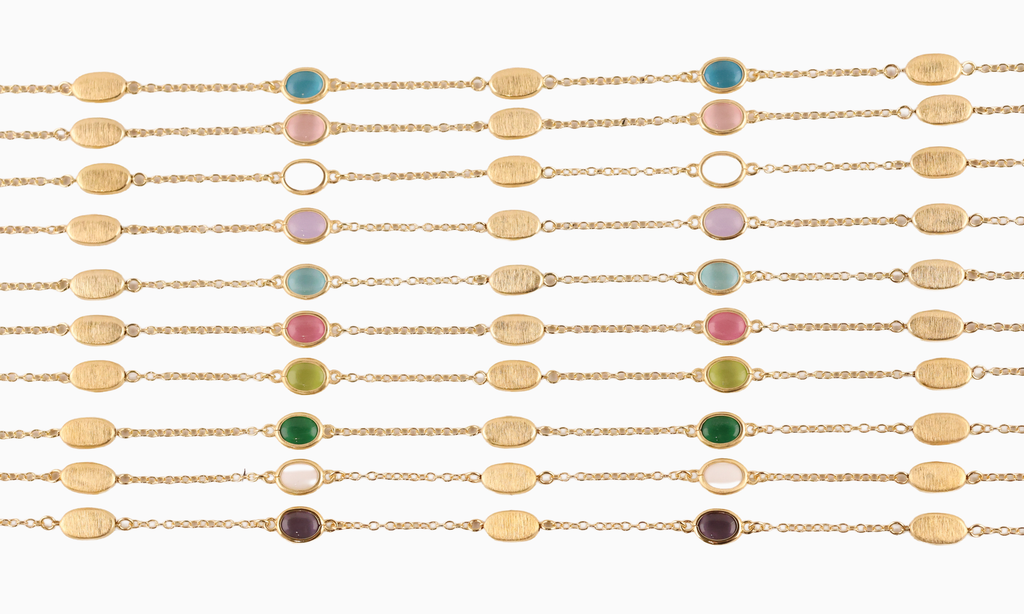 Maelis Necklace