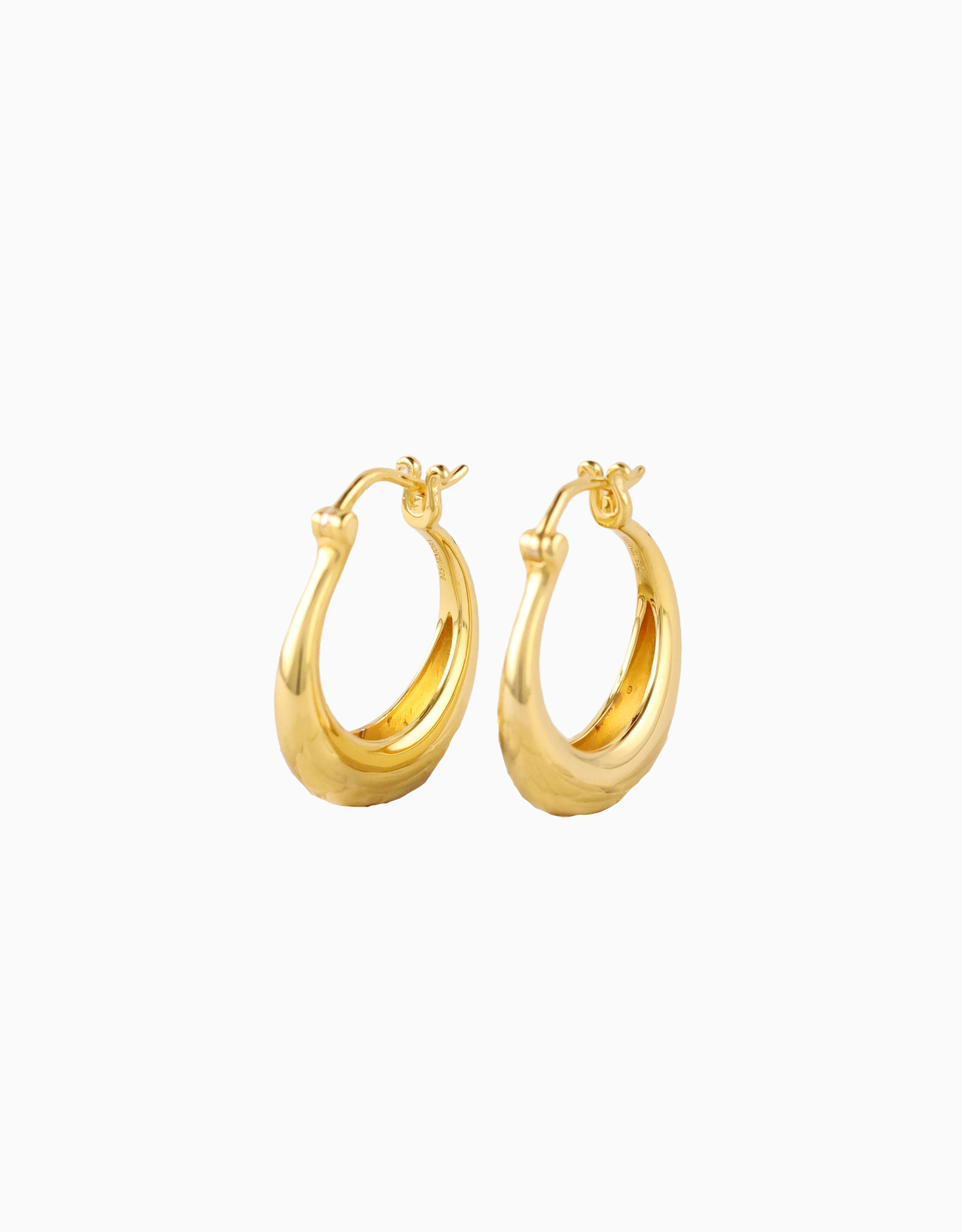 Lunara Hoops
