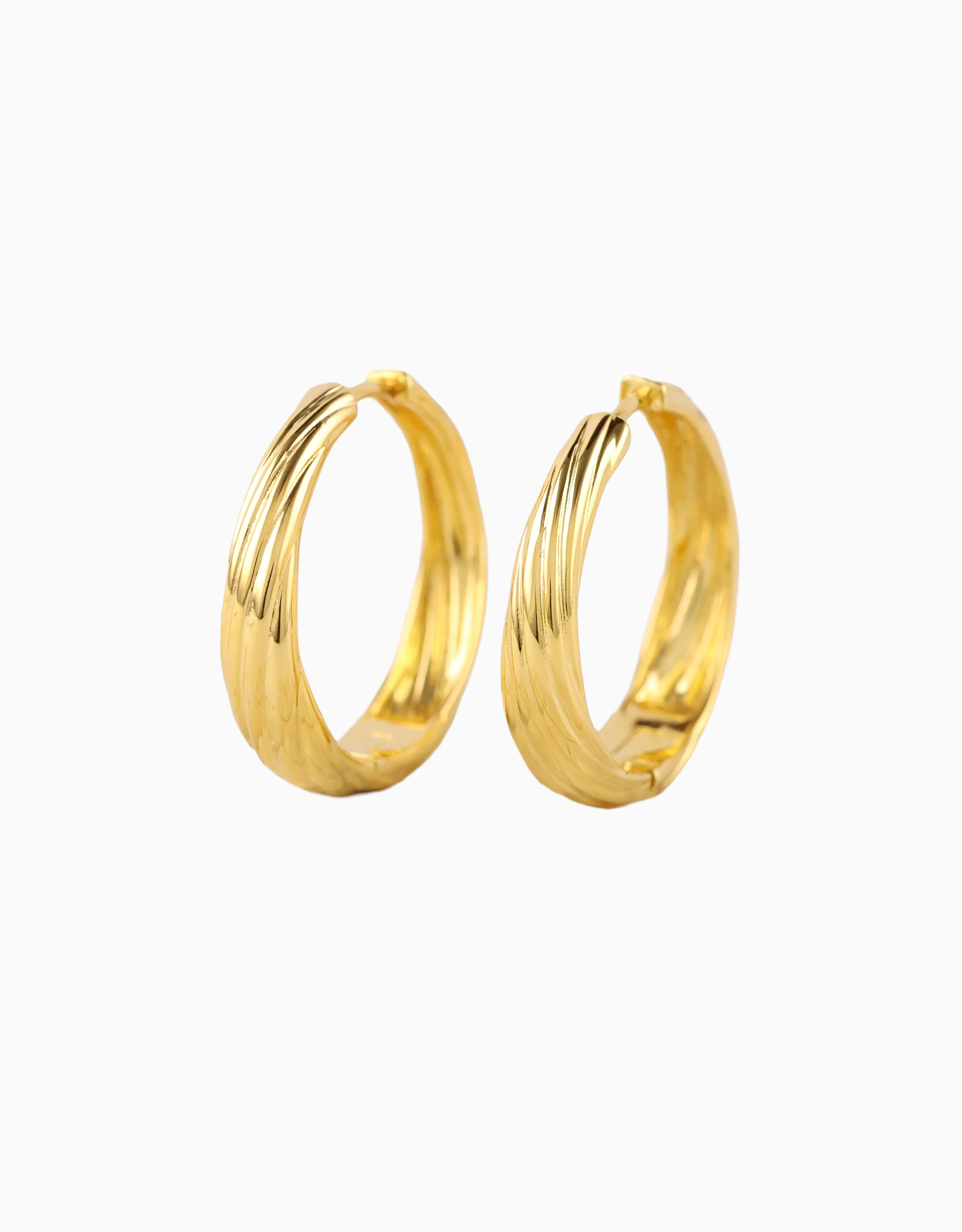 Elyra Earrings