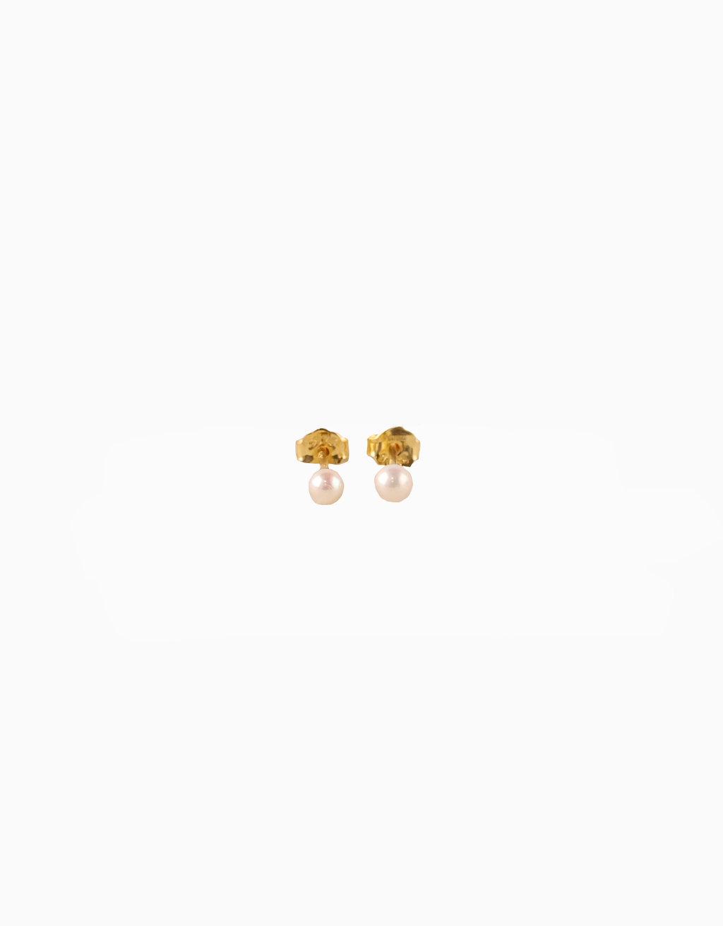 Neraya Pearl Studs